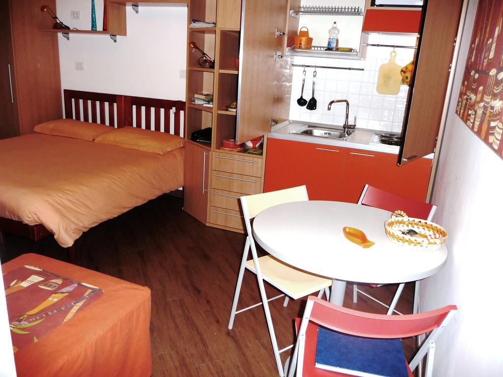 רומא Doria Suites מראה חיצוני תמונה