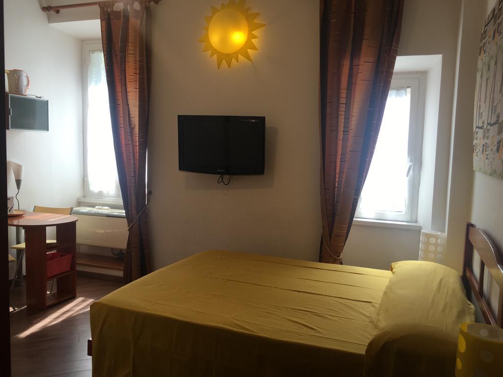 רומא Doria Suites מראה חיצוני תמונה